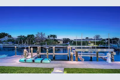 548 Hornblower Lane, Longboat Key, FL 34228 - Photo 88
