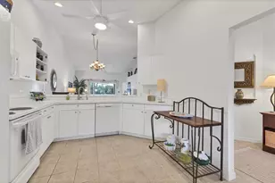 5240 Hyland Hills Ave, Sarasota, FL 34241 - Photo 22