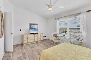 5240 Hyland Hills Ave, Sarasota, FL 34241 - Photo 30