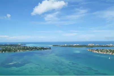 221 Island Circle, Sarasota, FL 34242 - Photo 38