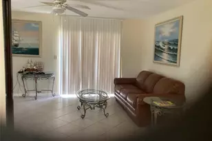 1036 Hope St, Venice, FL 34285 - Photo 6
