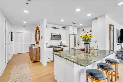 615 Dream Island Place #201, Longboat Key, FL 34228 - Photo 4