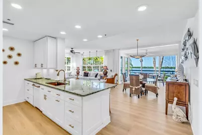 615 Dream Island Place #201, Longboat Key, FL 34228 - Photo 10