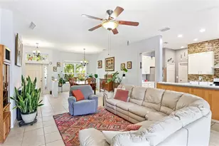 6123 39th Ct E, Bradenton, FL 34203 - Photo 8