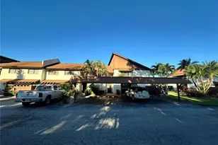 4578 Red Maple Rd, Bradenton, FL 34210 - Photo 2