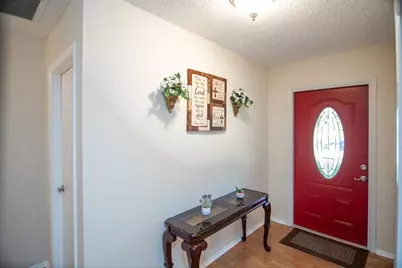 2216 40th Street W, Bradenton, FL 34205 - Photo 4