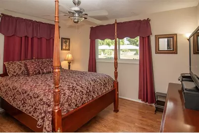 2216 40th Street W, Bradenton, FL 34205 - Photo 16