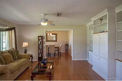 2216 40th Street W, Bradenton, FL 34205 - Photo 8