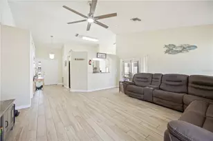 3937 37th St Ct W, Bradenton, FL 34205 - Photo 6