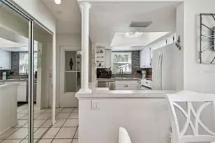 6068 Arlene Way, Bradenton, FL 34207 - Photo 10