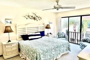 5808 Gulf Dr, Holmes Beach, FL 34217 - Photo 14