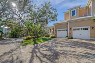 5309 Hidden Harbor Rd, Sarasota, FL 34242 - Photo 10