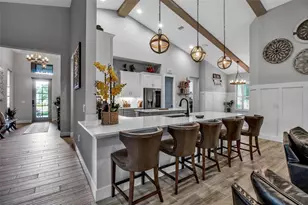 848 Seascape Pl, Sarasota, FL 34240 - Photo 4