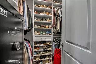 848 Seascape Pl, Sarasota, FL 34240 - Photo 24