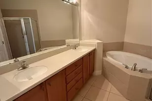 8153 Miramar Way, Lakewood Ranch, FL 34202 - Photo 22