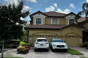 8153 Miramar Way, Lakewood Ranch, FL 34202 - Photo 2