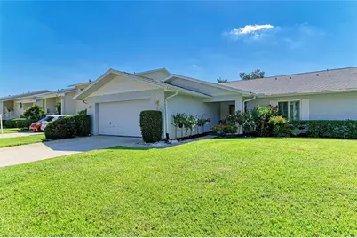 7287 Eleanor Circle, Sarasota, FL 34243 - Photo 4
