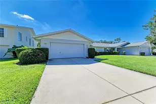 7287 Eleanor Cir, Sarasota, FL 34243 - Photo 2