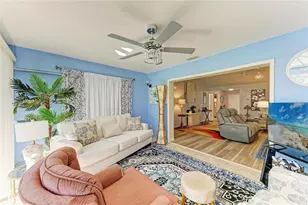 7287 Eleanor Cir, Sarasota, FL 34243 - Photo 36