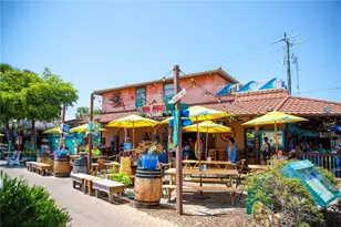 262 Island Cir, Sarasota, FL 34242 - Photo 56