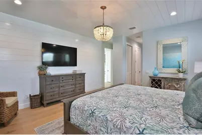 262 Island Circle, Sarasota, FL 34242 - Photo 24