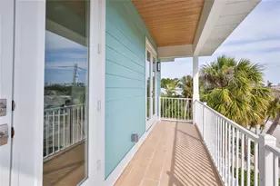 262 Island Cir, Sarasota, FL 34242 - Photo 40