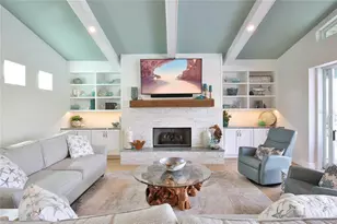 262 Island Cir, Sarasota, FL 34242 - Photo 14