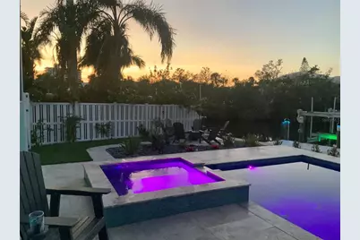 262 Island Circle, Sarasota, FL 34242 - Photo 48