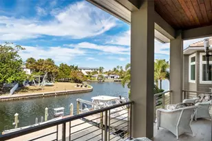 242 Oak Ave, Anna Maria, FL 34216 - Photo 58