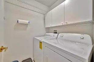 5240 Hyland Hills Ave, Sarasota, FL 34241 - Photo 30