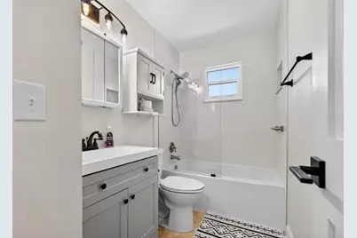 2915 Avenue C, Holmes Beach, FL 34217 - Photo 24