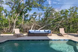 2915 Avenue C, Holmes Beach, FL 34217 - Photo 44