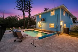 2915 Avenue C, Holmes Beach, FL 34217 - Photo 2