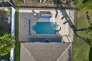 2915 Avenue C, Holmes Beach, FL 34217 - Photo 46