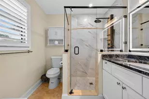 2915 Avenue C, Holmes Beach, FL 34217 - Photo 28