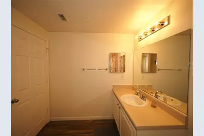 5655 Bentgrass Drive #303, Sarasota, FL 34235 - Photo 16