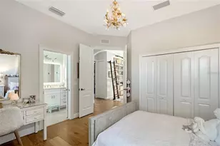 3921 Maravic Pl, Sarasota, FL 34231 - Photo 28