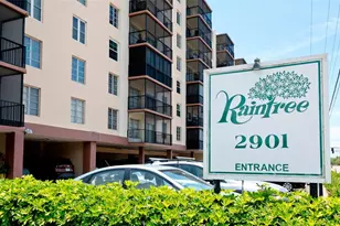 2901 26th St W, Bradenton, FL 34205 - Photo 2