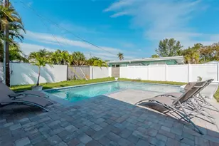 408 71st St, Holmes Beach, FL 34217 - Photo 2