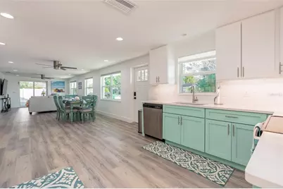 408 71st Street, Holmes Beach, FL 34217 - Photo 6