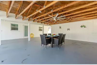 408 71st Street, Holmes Beach, FL 34217 - Photo 18