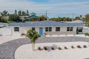 408 71st St, Holmes Beach, FL 34217 - Photo 44