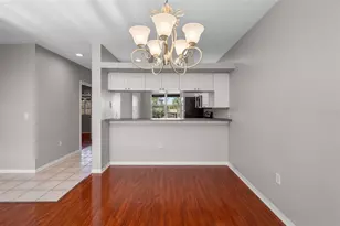 1400 Water View Dr W, Largo, FL 33771 - Photo 12
