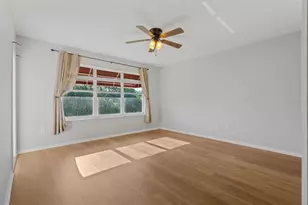 1400 Water View Dr W, Largo, FL 33771 - Photo 16