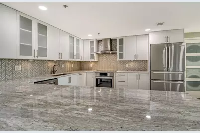 1255 N Gulfstream Avenue #702, Sarasota, FL 34236 - Photo 4