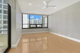 1255 N Gulfstream Ave, Sarasota, FL 34236 - Photo 22