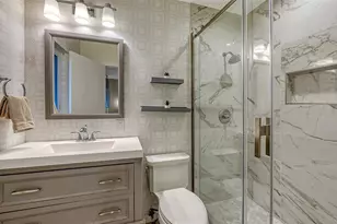 2426 Wisteria St, Sarasota, FL 34239 - Photo 32