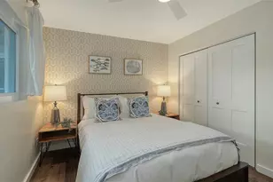 2426 Wisteria St, Sarasota, FL 34239 - Photo 26