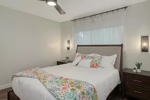 2426 Wisteria St, Sarasota, FL 34239 - Photo 30