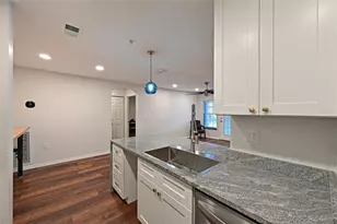 8809 Manor Loop, Lakewood Ranch, FL 34202 - Photo 16